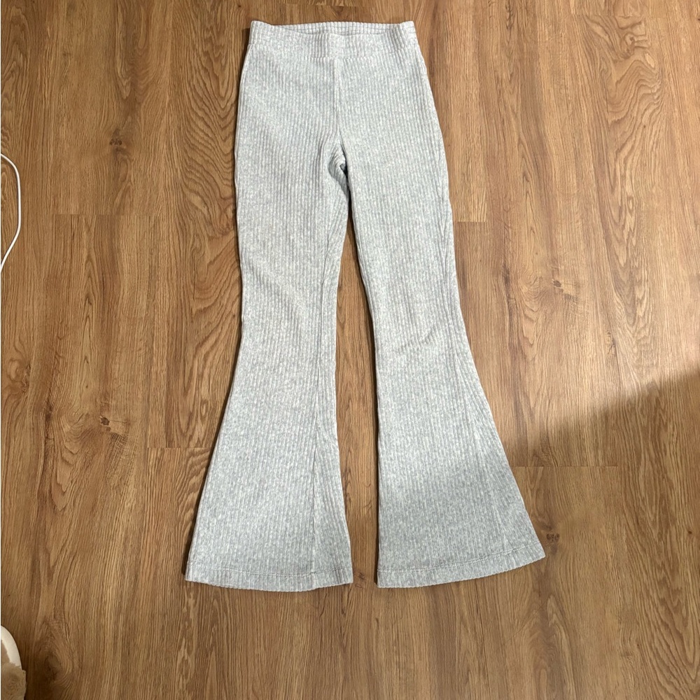 Aerie Gray Ribbed Flare Pants